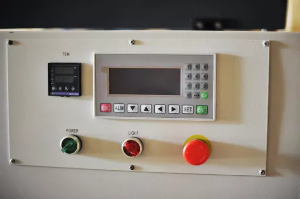Кромкооблицовочный станок DJ-F306DB в наличии купить в Челябинске